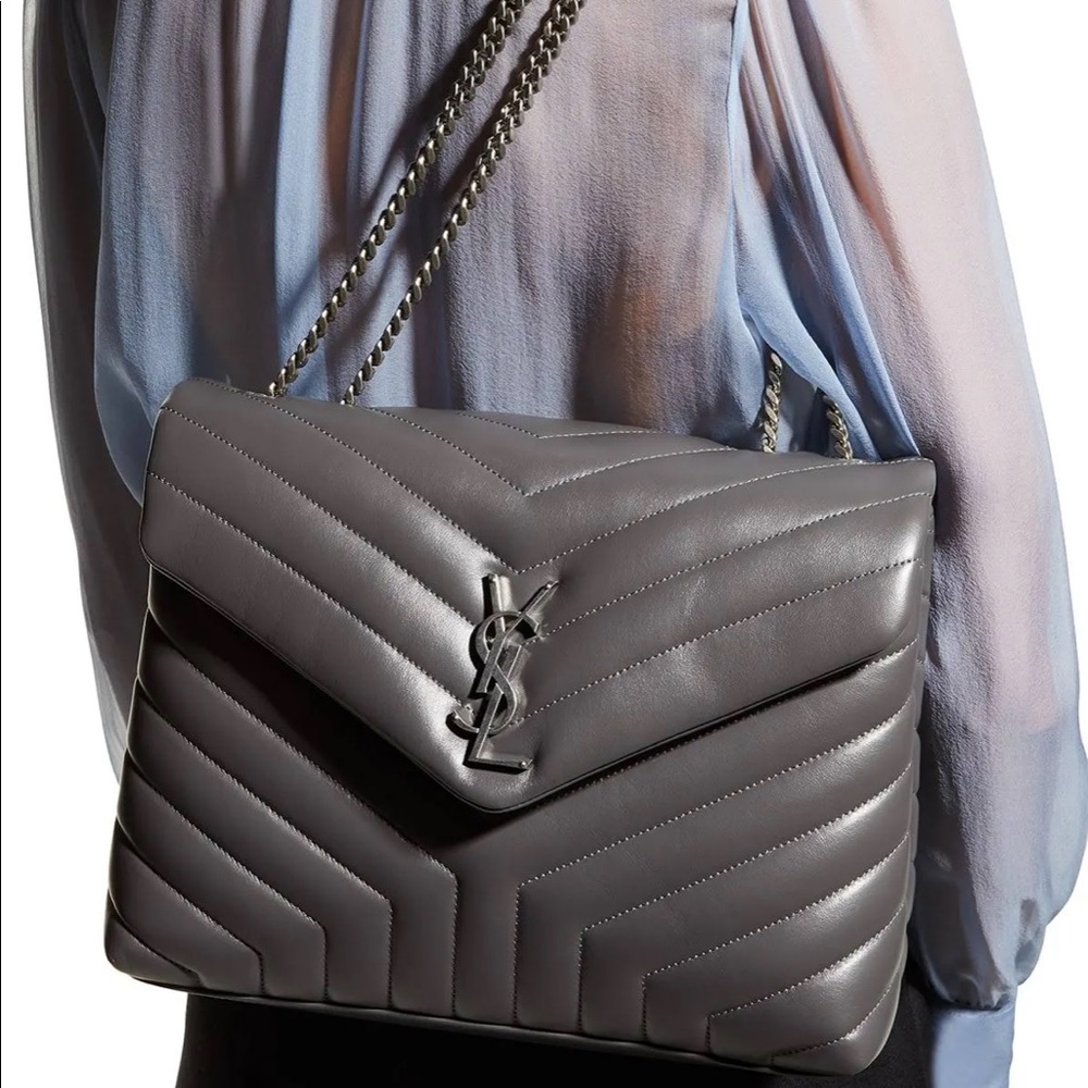 Saint Laurent Medium Loulou chain shoulder bag